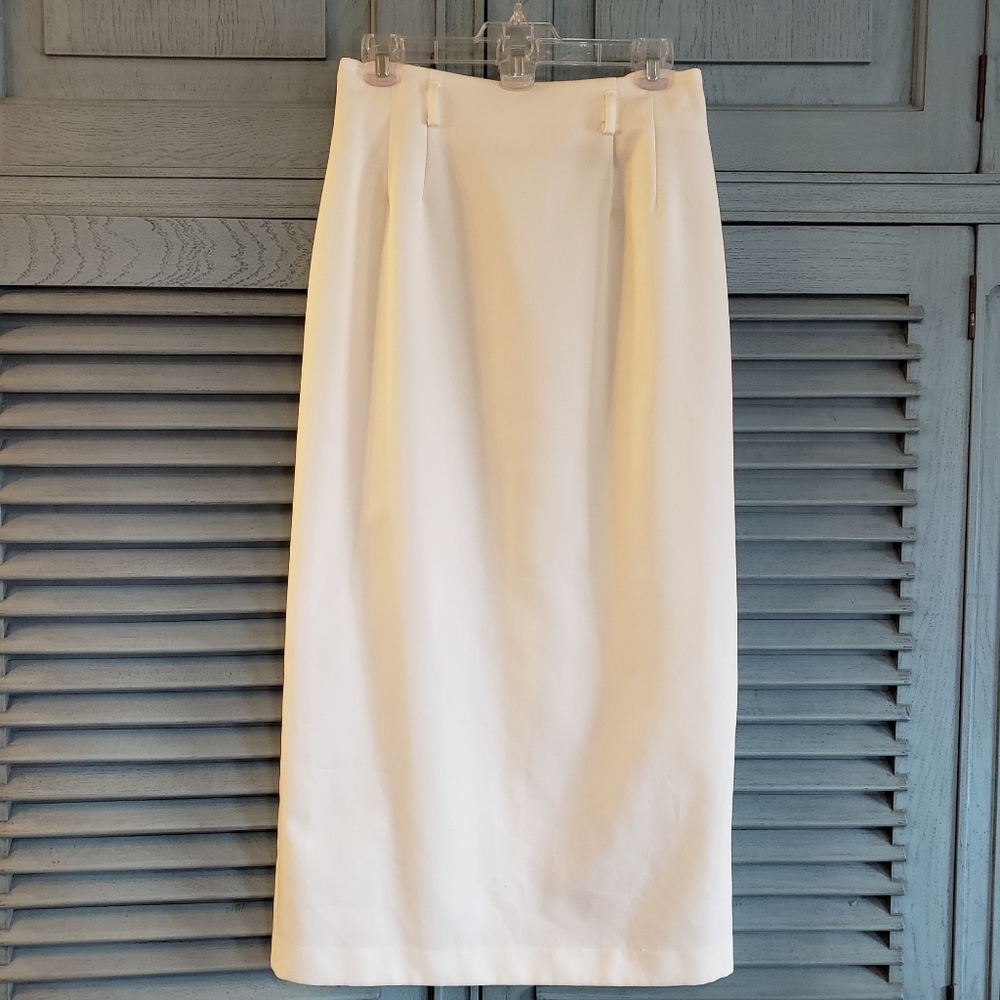 🤍Requirements Women's Off White Straight Skirt Size 8🤍
